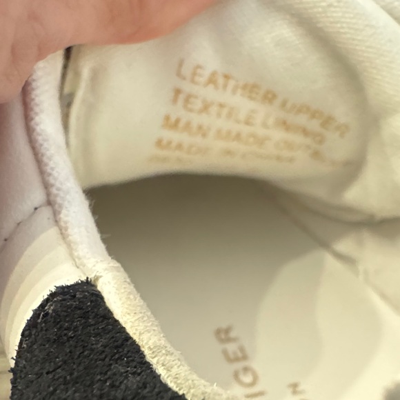 Kurt Geiger White Sneakers with Black Detail. Worn only a couple of times. - Picture 3 of 7